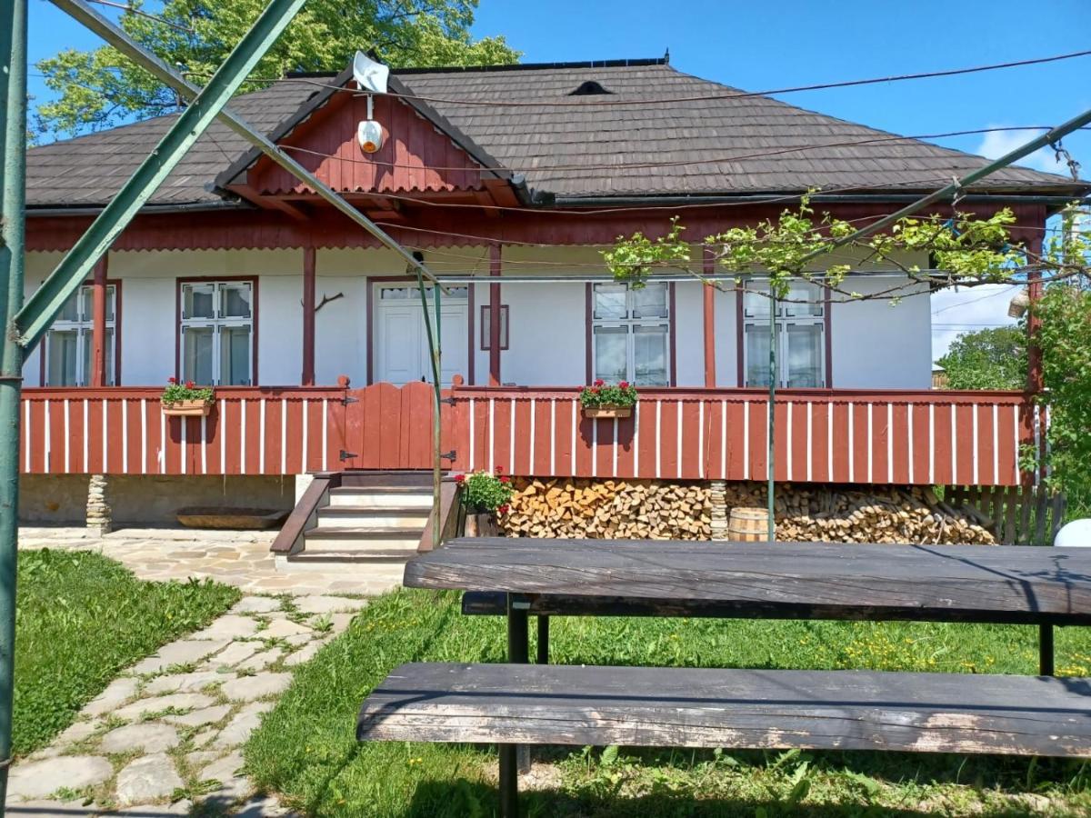 Pensiunea Agroturistica Casa Jucan Poieni Экстерьер фото